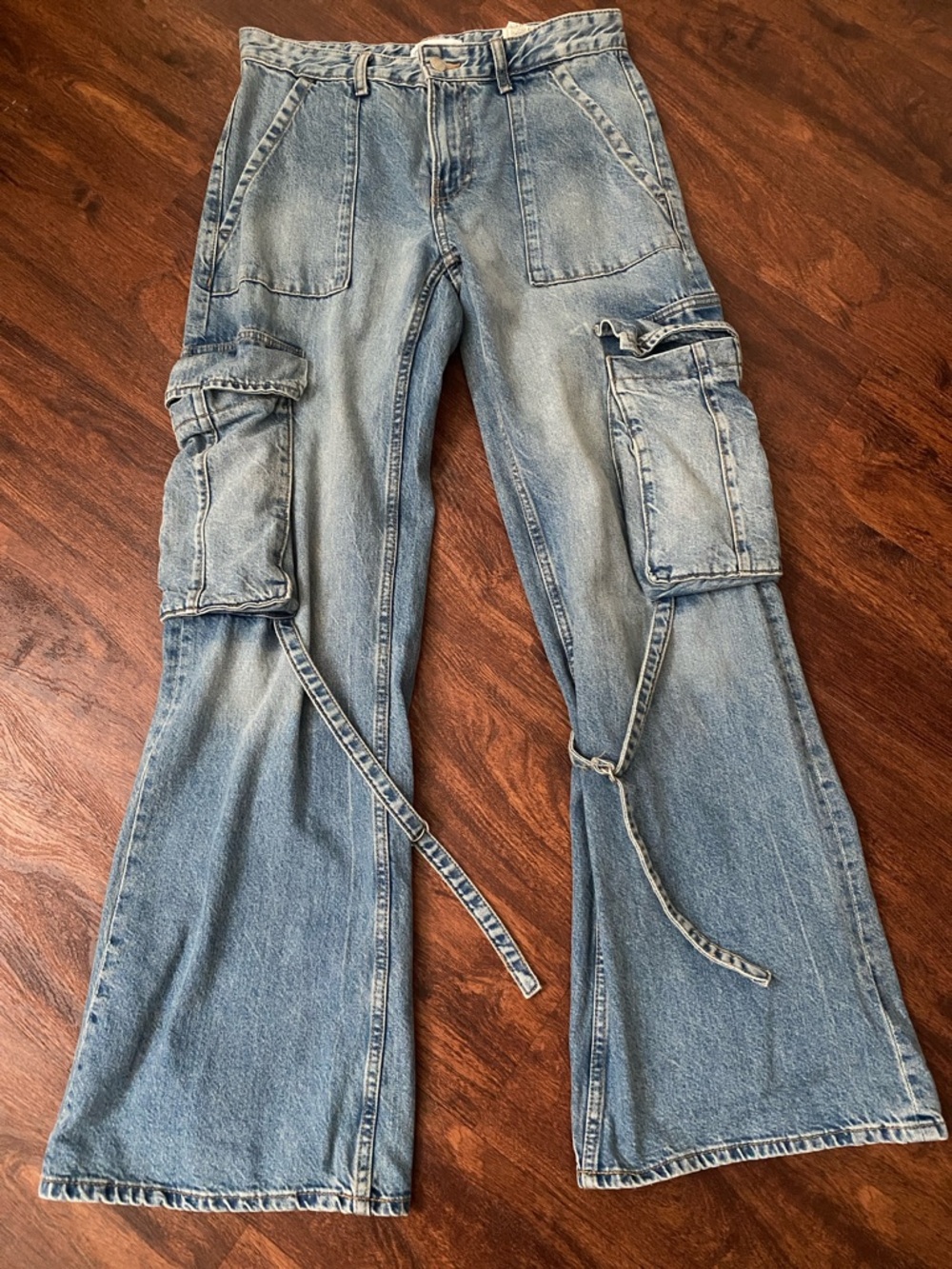ZARA TRF Belt Loop Cargo Jeans!!